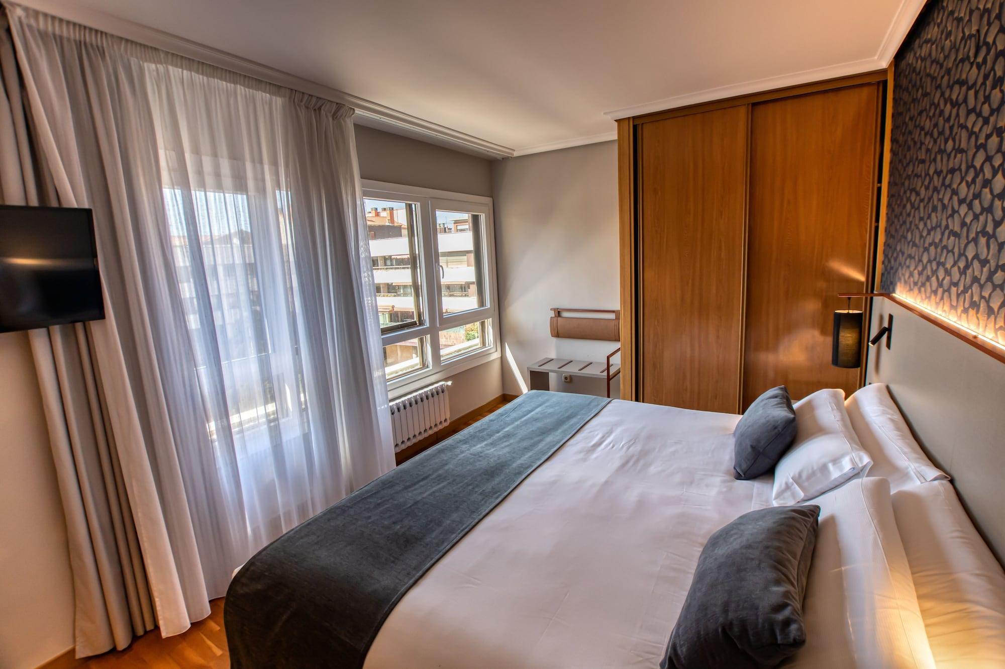 Hotel Castilla Vieja Παλένθια Εξωτερικό φωτογραφία