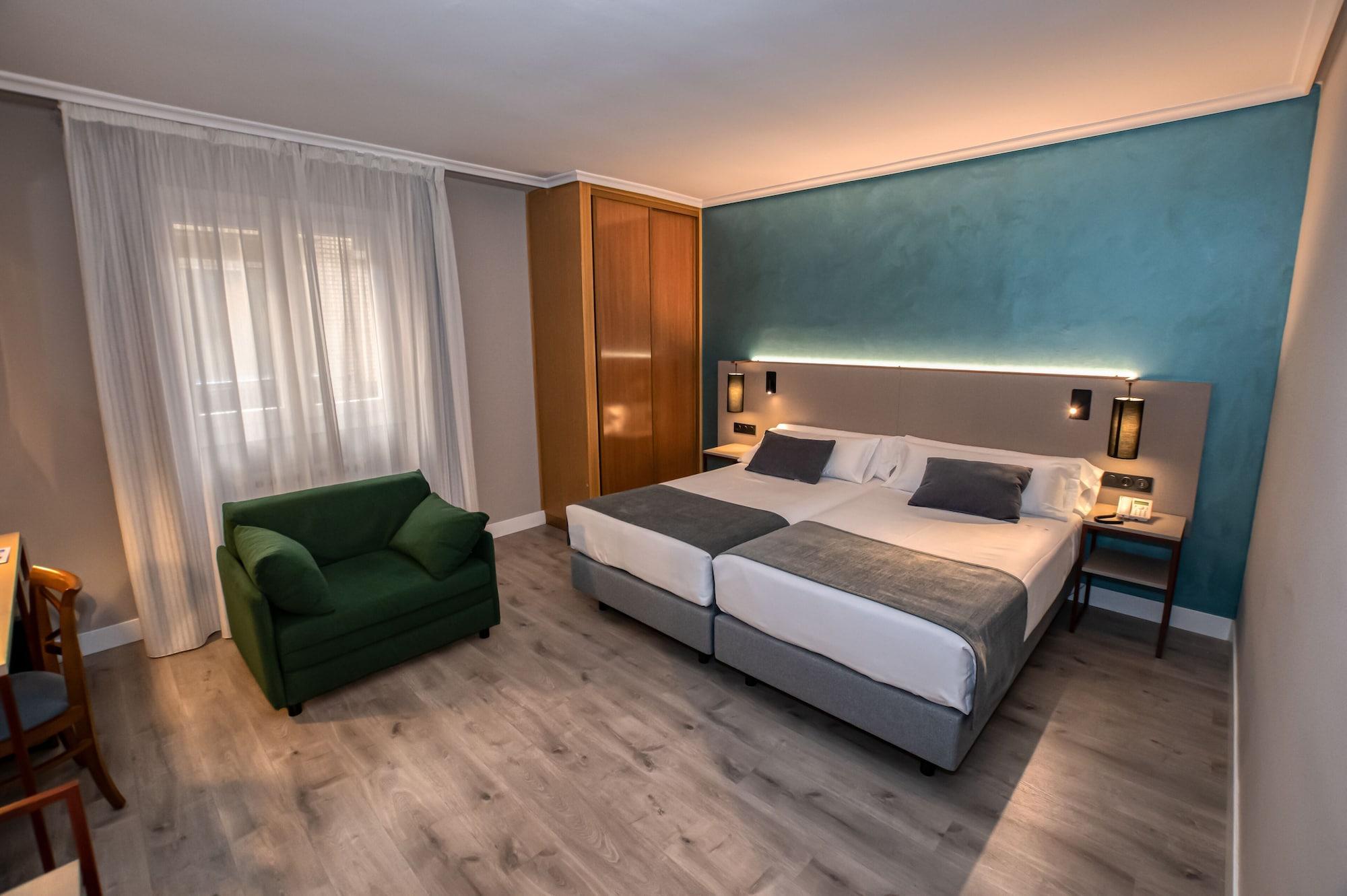 Hotel Castilla Vieja Παλένθια Εξωτερικό φωτογραφία