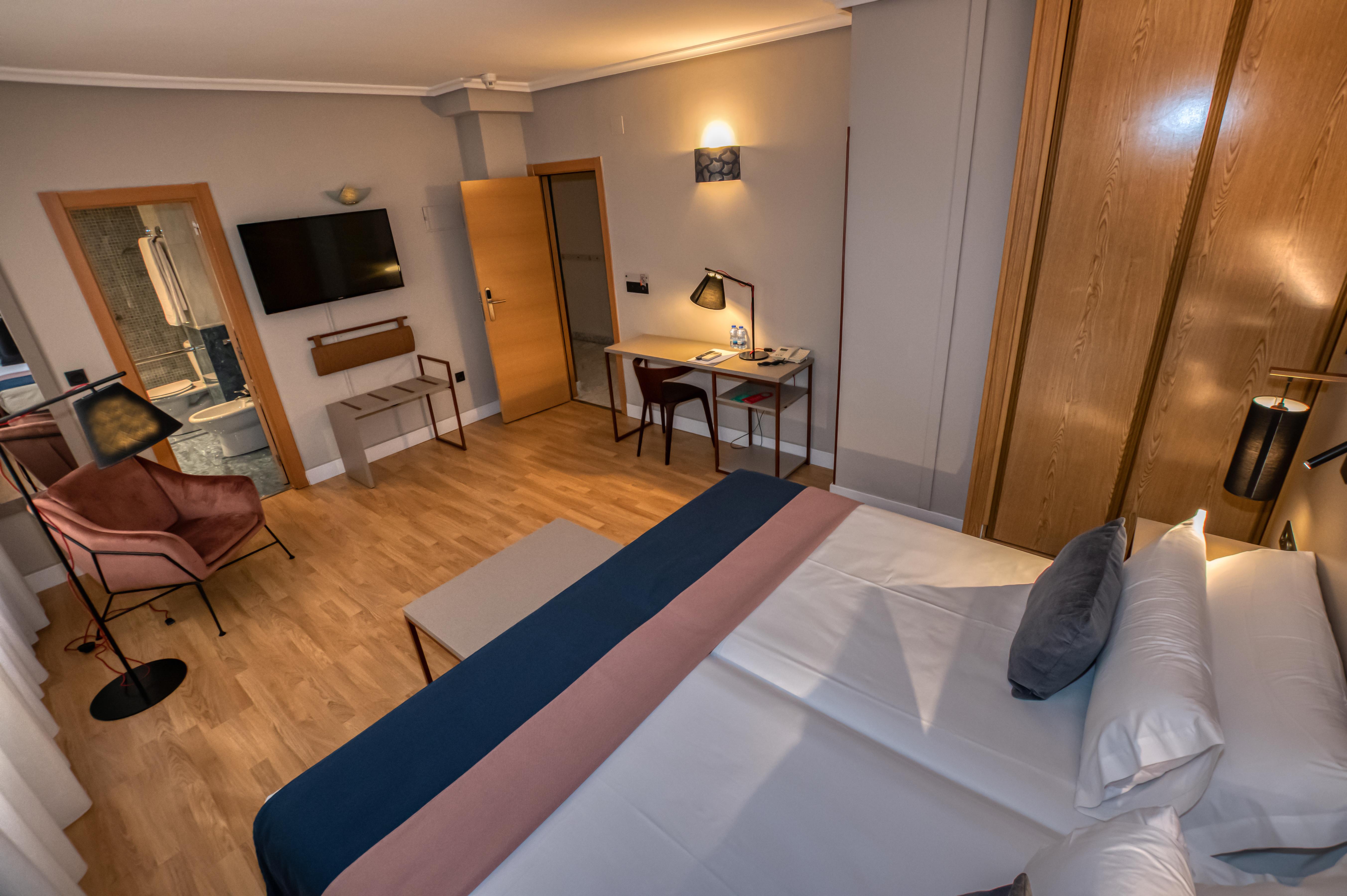 Hotel Castilla Vieja Παλένθια Εξωτερικό φωτογραφία