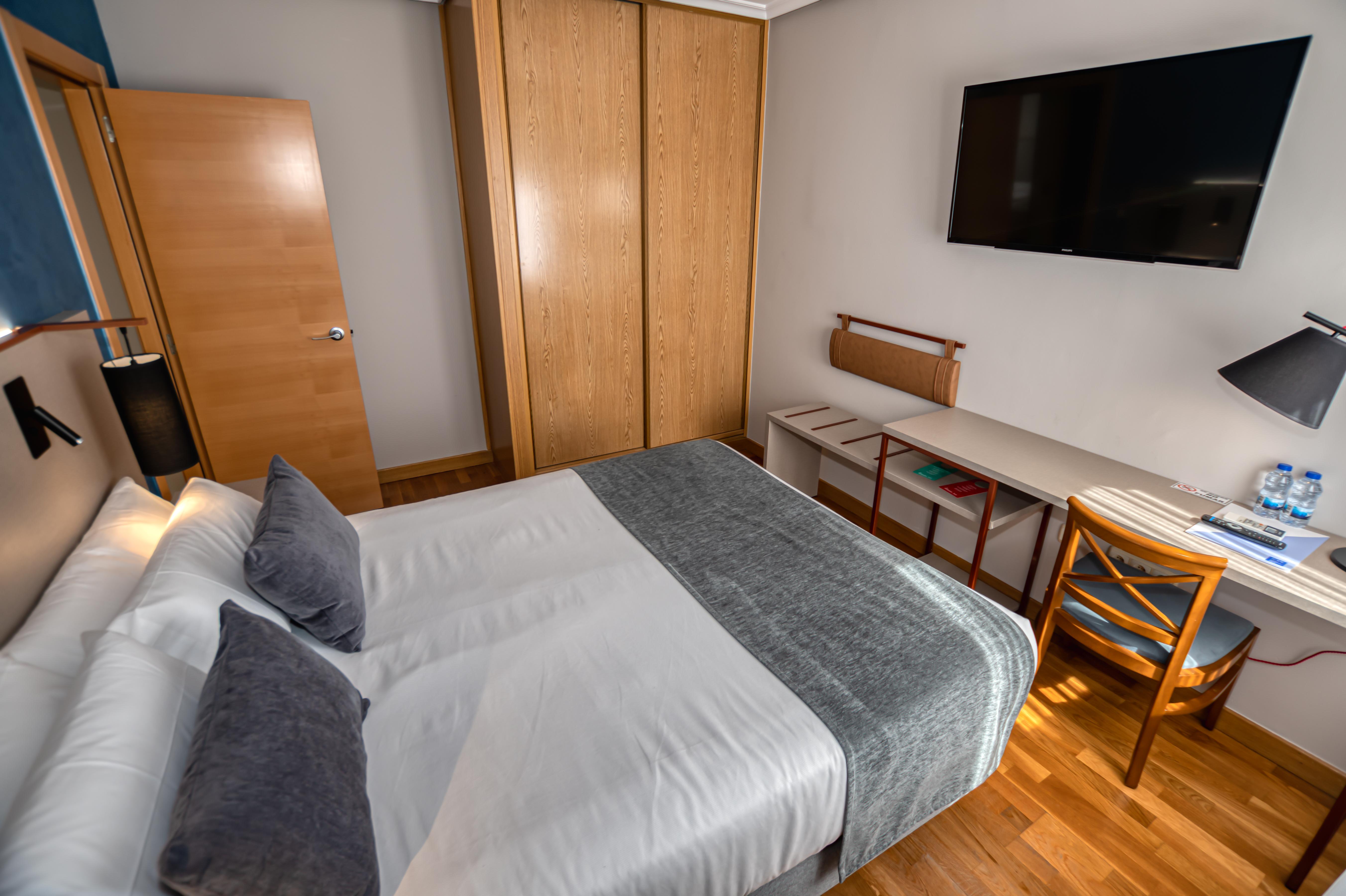 Hotel Castilla Vieja Παλένθια Εξωτερικό φωτογραφία