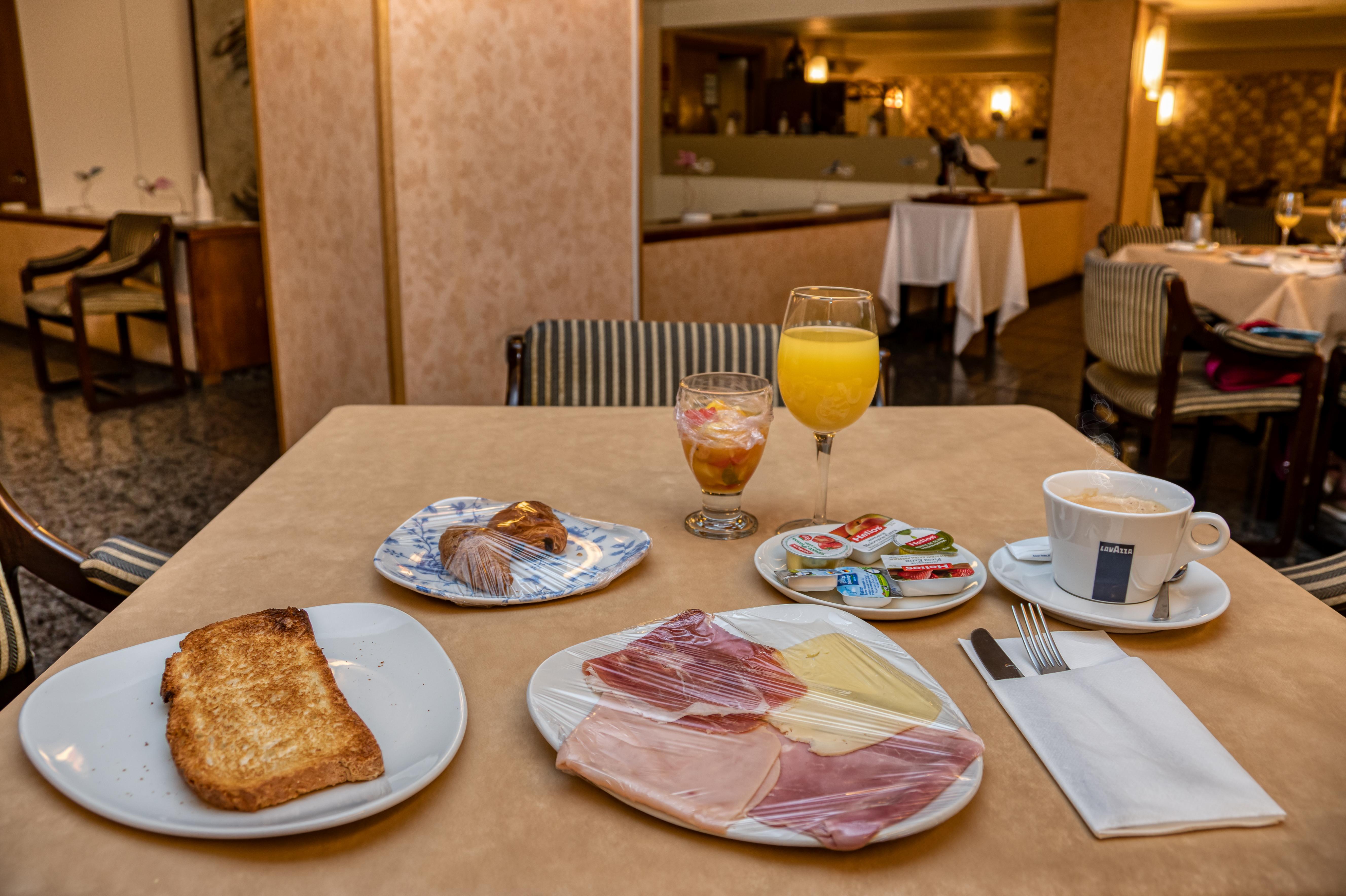 Hotel Castilla Vieja Παλένθια Εξωτερικό φωτογραφία
