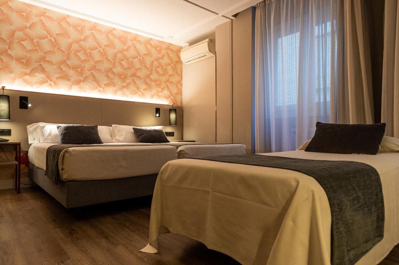 Hotel Castilla Vieja Παλένθια Εξωτερικό φωτογραφία