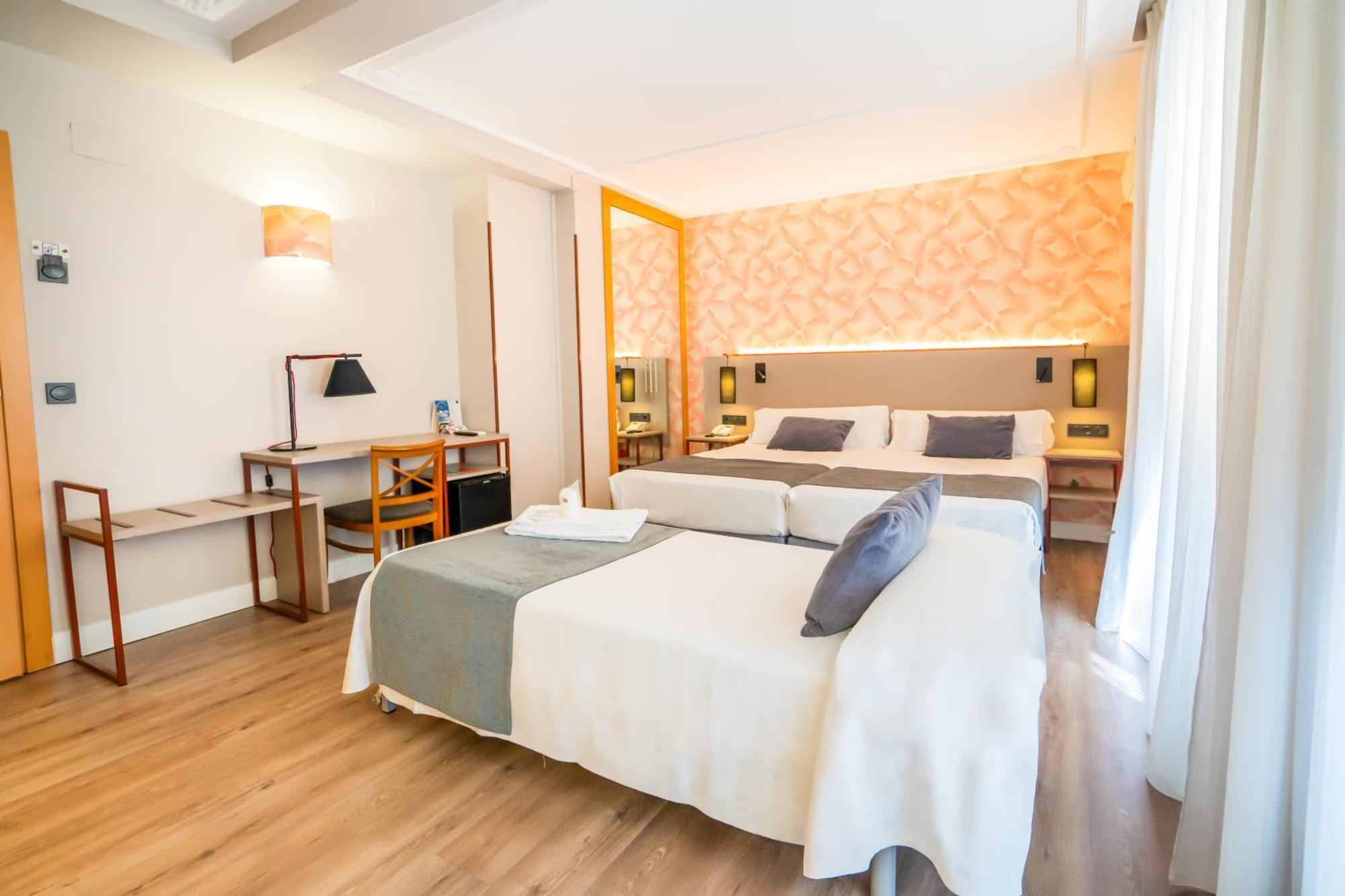 Hotel Castilla Vieja Παλένθια Εξωτερικό φωτογραφία