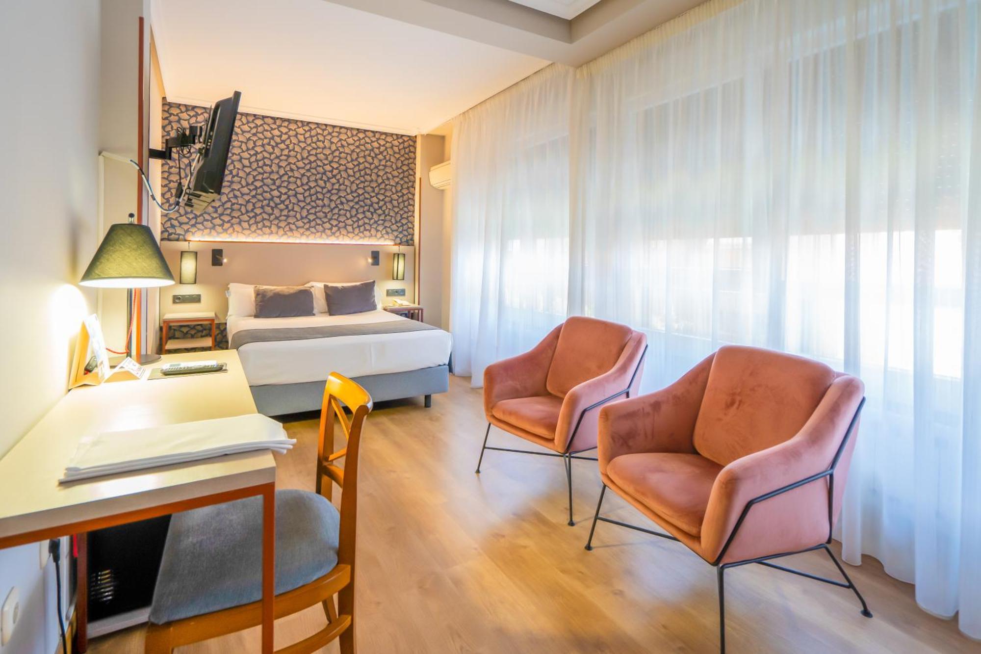Hotel Castilla Vieja Παλένθια Εξωτερικό φωτογραφία